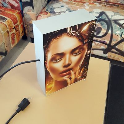 Muestra Caja de Luz 25x38cm con LED y Telas